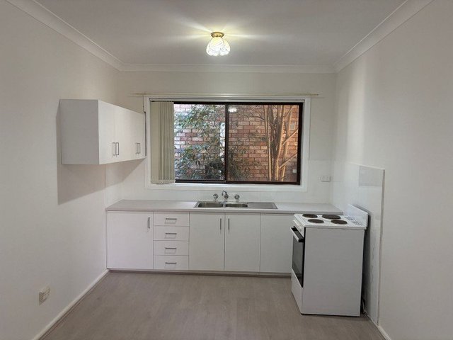 (no street name provided), NSW 2165
