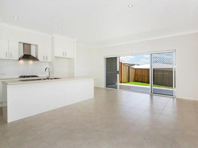 1/5 Catchlove Crescent, QLD 4300