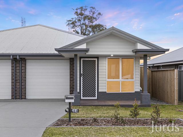 1/66 Malachite Street, NSW 2322