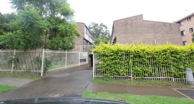 8/17-19 Lachlan Street., NSW 2170