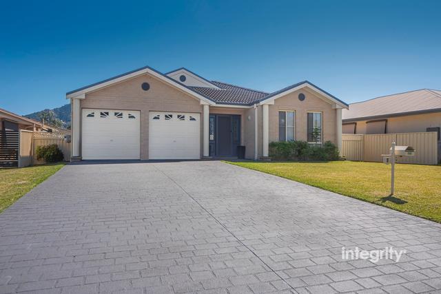 8 Emerald Drive, NSW 2540