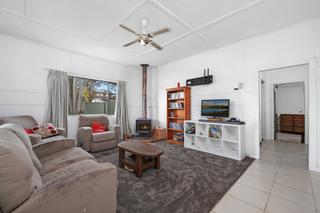 renovator for sale wauchope 2446