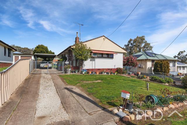 12 Tumut Street, NSW 2720