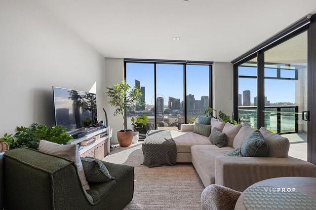 1004/9 Waterside Place, VIC 3008