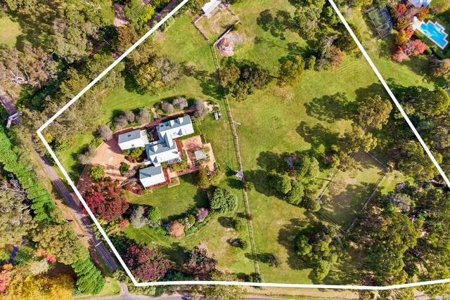 7 Kimberley Drive, NSW 2576