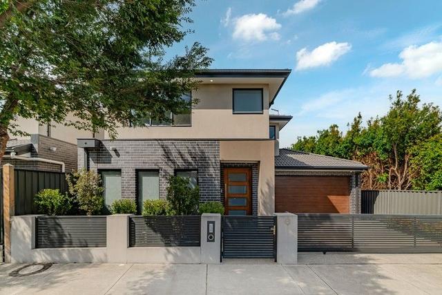 6 Topiary Way, VIC 3064