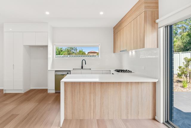 1/18 Phillips Avenue, NSW 2500