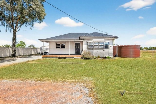 1A Warwick Road, NSW 2340