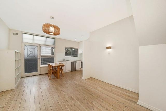 1/88A Kurraba Road, NSW 2089