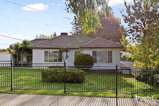 71 Bobs Street, VIC 3550