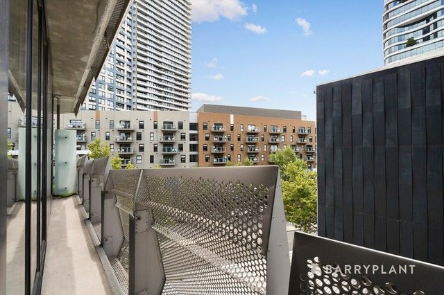 400/18 Waterview Walk, VIC 3008