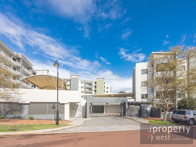 25/2 Walsh Loop, WA 6027