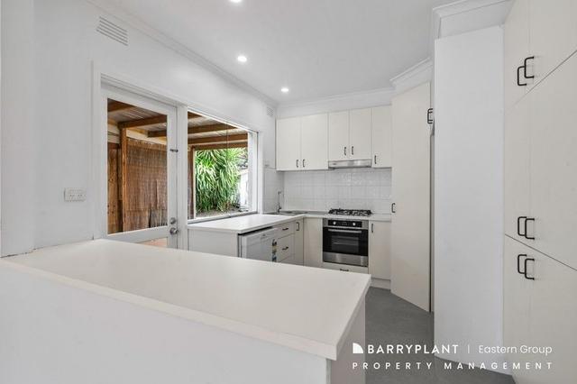 2 Mayfair Avenue, VIC 3107