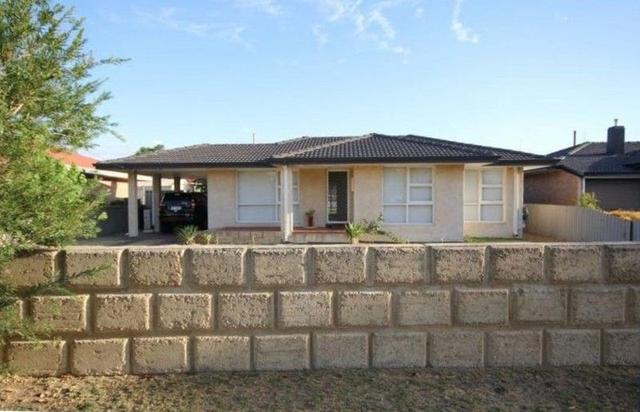 32 Barnes Crescent, WA 6230