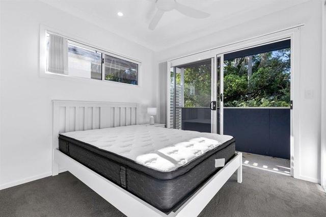 2/61 Miller Street, QLD 4032