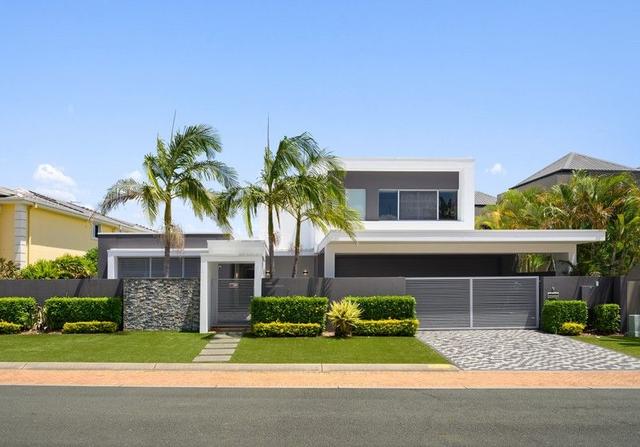 9 Royal Albert  Crescent, QLD 4216