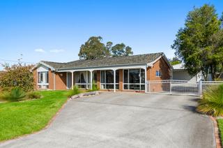 entertainers home For Sale 6 Loseby Avenue marulan