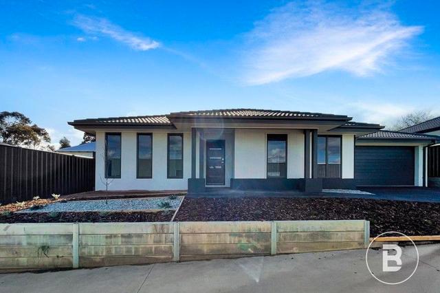 2/16 Burn Street, VIC 3555