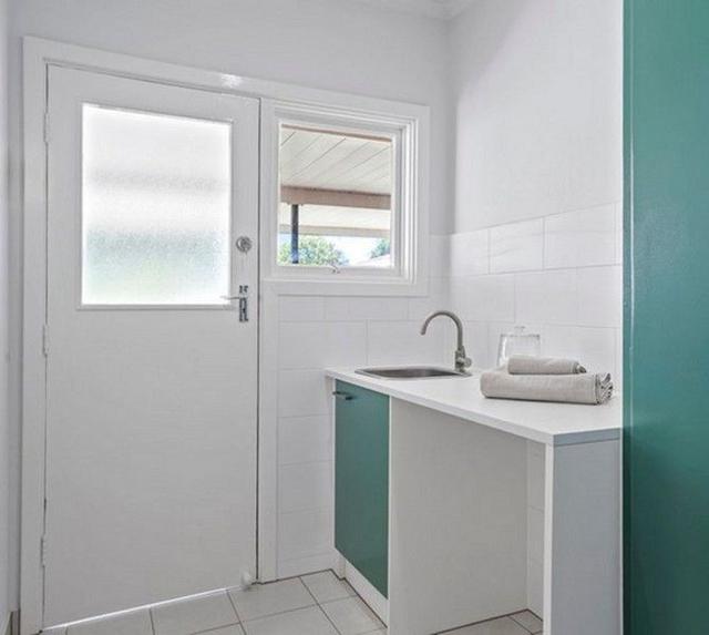 16 Broster Crescent, SA 5113