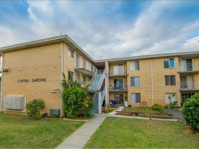 2/66 Central Avenue, WA 6051