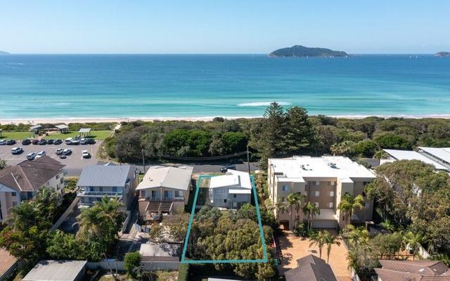 7 Beach Road, NSW 2324