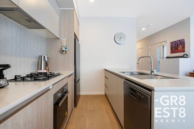 89 Hayton Park Boulevard, VIC 3977