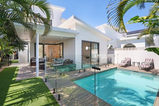 3 Bardon Avenue, QLD 4220