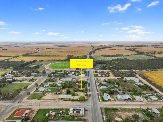 19 Main Street, SA 5572