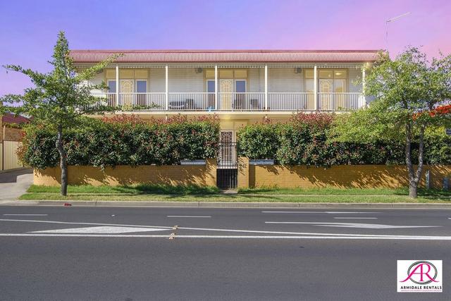 1/242 Beardy Street, NSW 2350