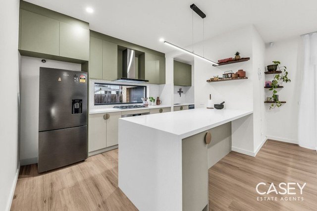 3/5 Loch Street, VIC 3977