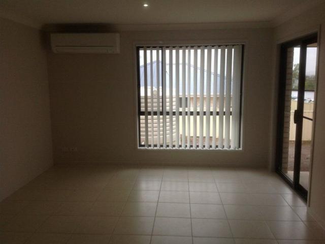 2/7 Kaputar Close, NSW 2340