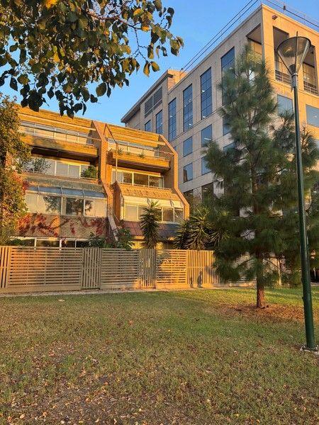 12b/20 Commercial Rd, VIC 3000