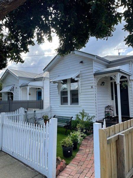16 Russell St, VIC 3220