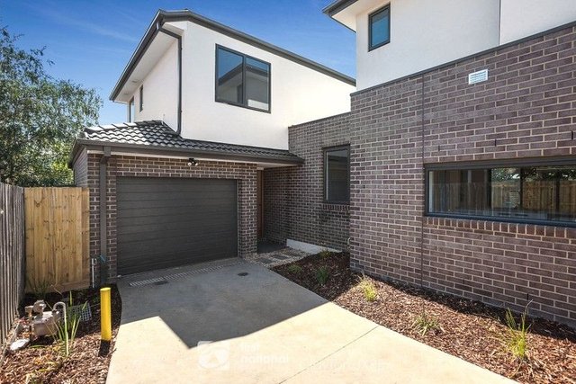 3/32 Browns Road, VIC 3168