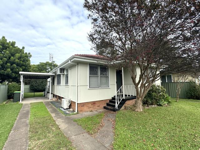 23 Howe Street, NSW 2330