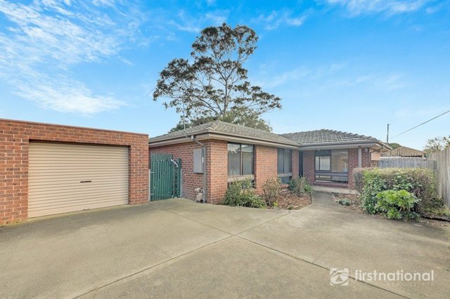 2/7 Carol  Avenue, VIC 3977