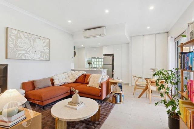 6/45 Morago Crescent, WA 6105