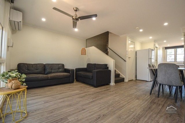 4/2 Catamore Road, WA 6722