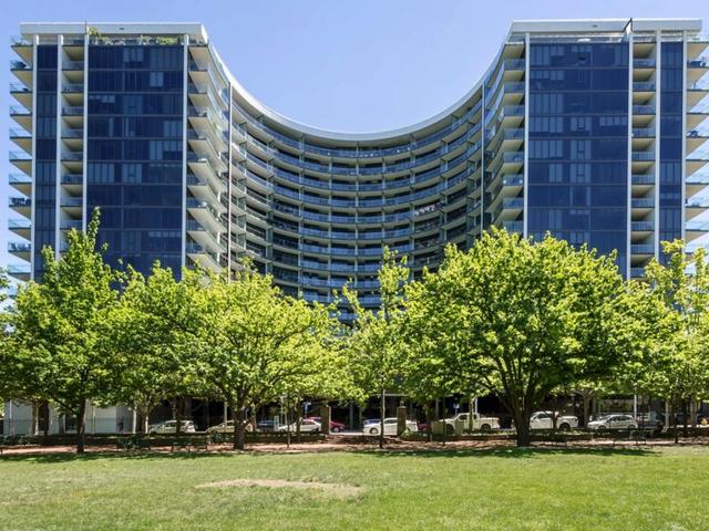 1012/240 Bunda Street, ACT 2601