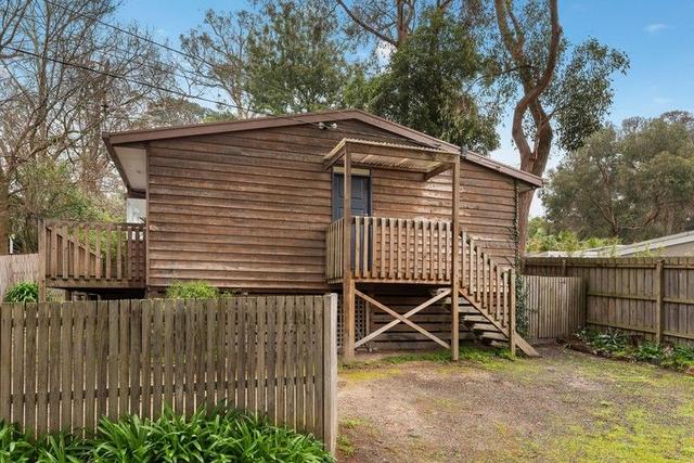 11 Pleasant Rise, VIC 3136