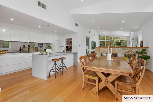 2 Lake Ridge Lane, NSW 2281