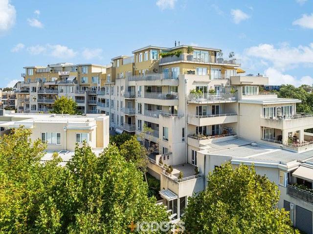 24/15 Liardet Street, VIC 3207