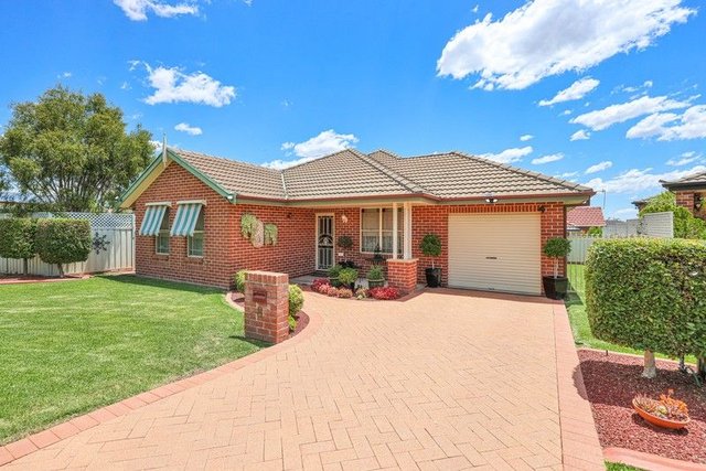 8 Nirimba Court, NSW 2340