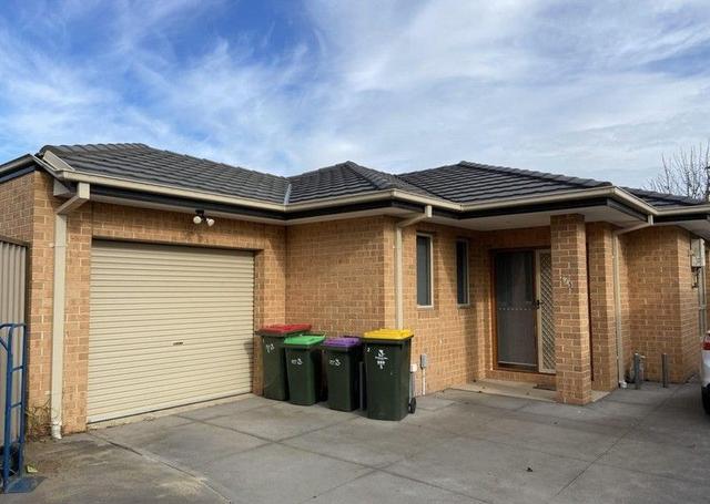 2/5 Graham Court, VIC 3028