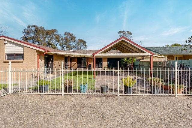 8 Goolagar Crescent, NSW 2641