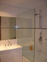Bathroom (2006-06-28)
