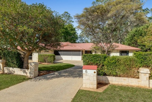 8 Mavis Court, QLD 4352