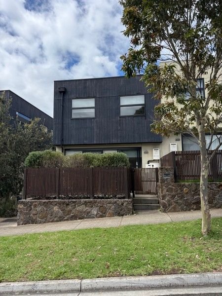 80 Valley Lake Boulevard, VIC 3033