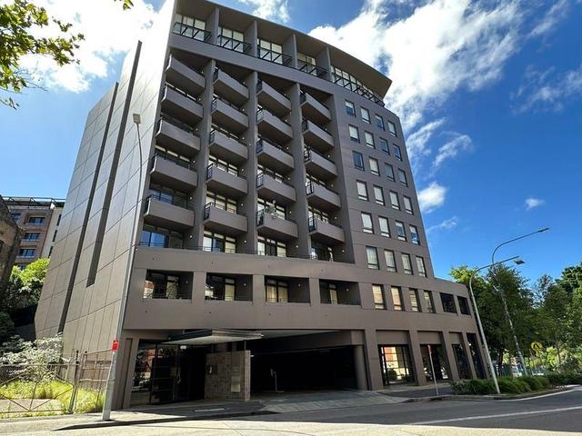 304/2 Jones Bay Road, NSW 2009