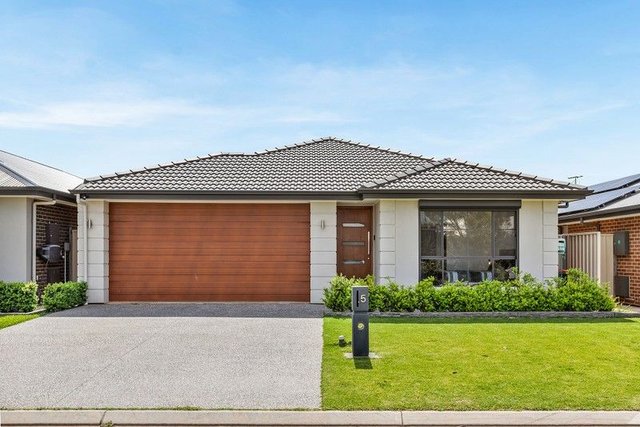 5 Lauren Lane, SA 5115